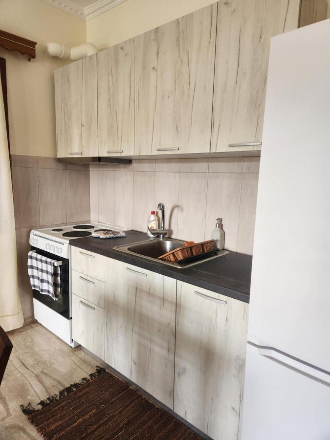 Cozy Apartment In Nea Kíos Extérieur photo