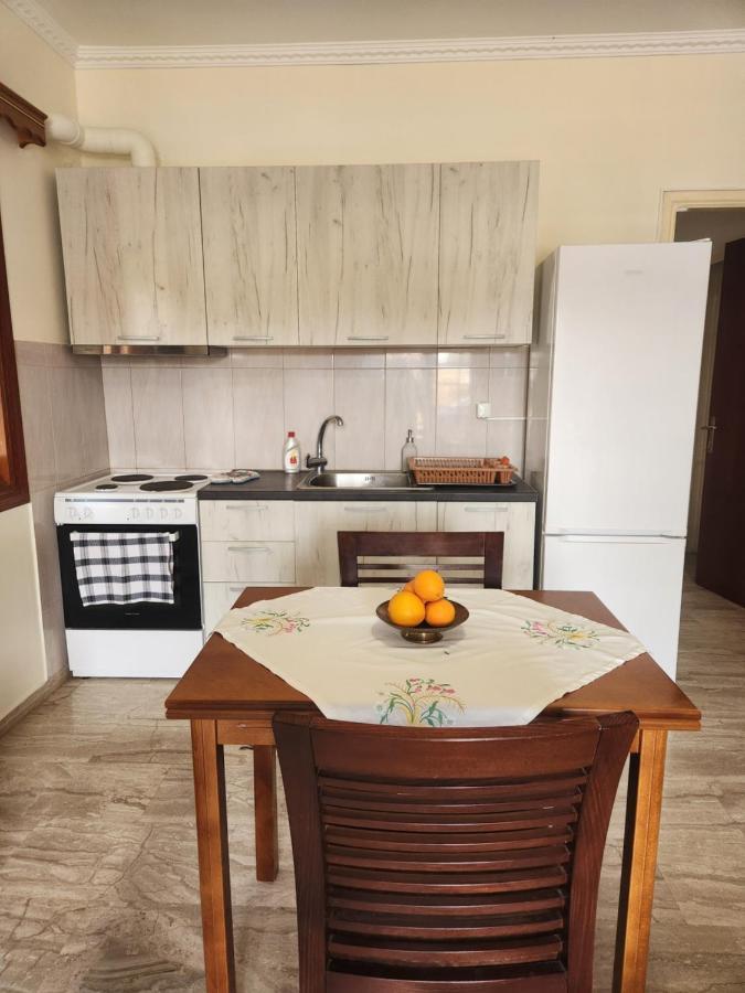 Cozy Apartment In Nea Kíos Extérieur photo